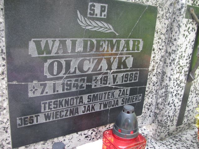 Waldemar Olczyk 1942 Duszniki Zdrój - Grobonet - Wyszukiwarka osób pochowanych