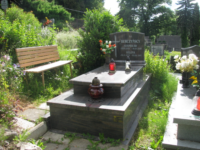 Grób Alicja Zwierzańska
