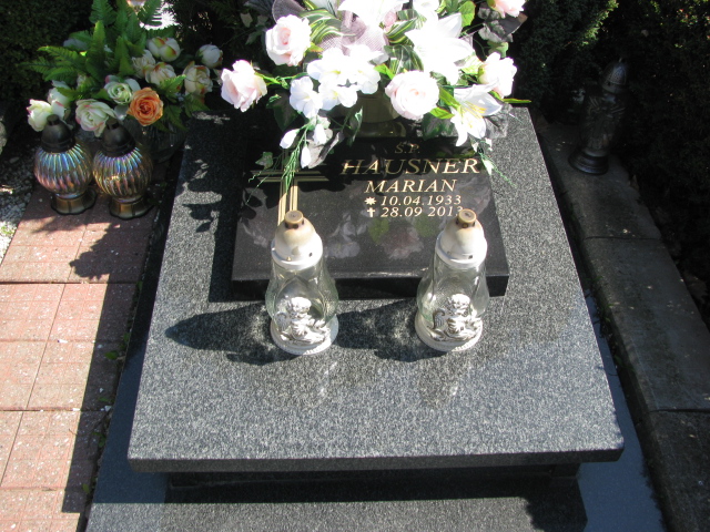 Grób Barbara Hausner