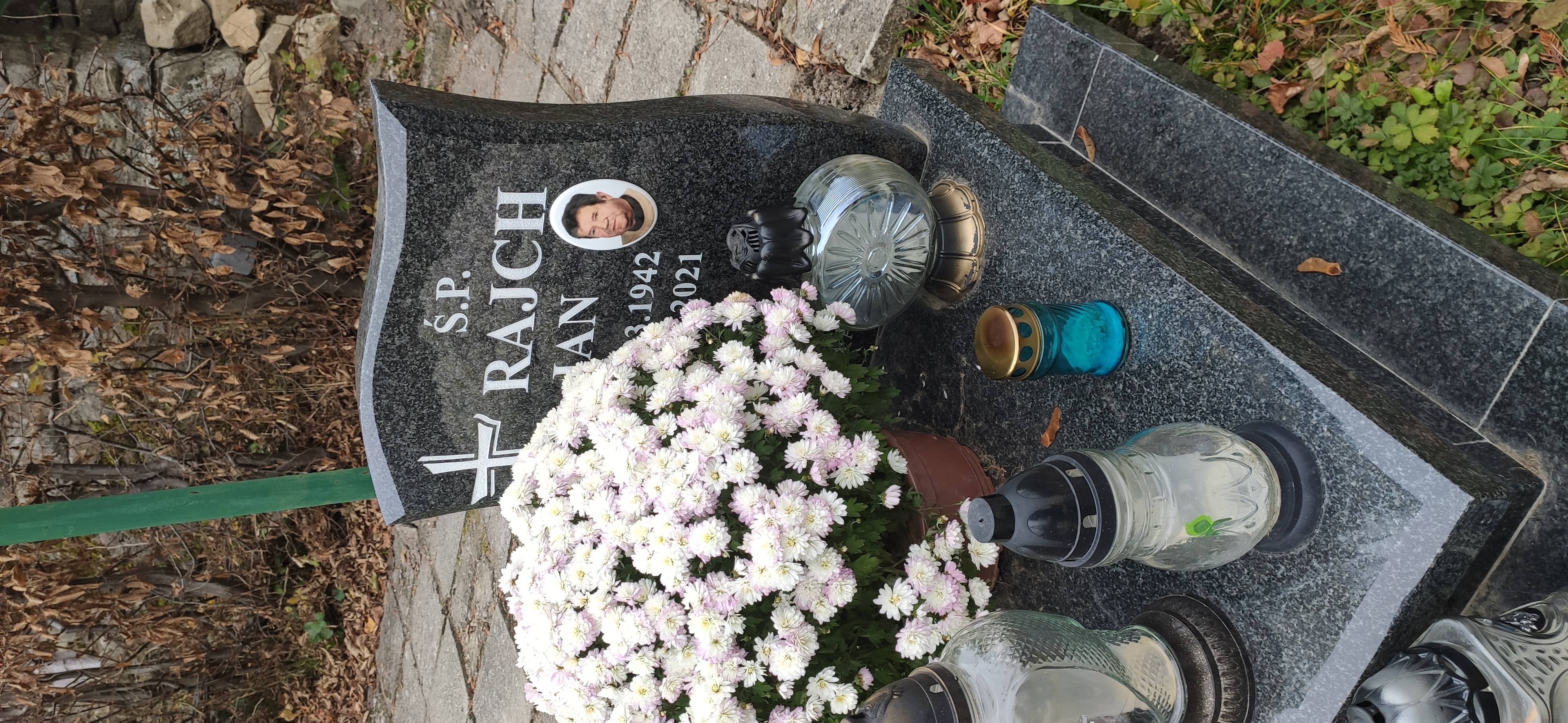 Grób Jan Rajch